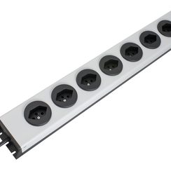 Steckdosenleiste MH 8×T13 PowerLine, Td 3×1mm²,1.5m, schwarz